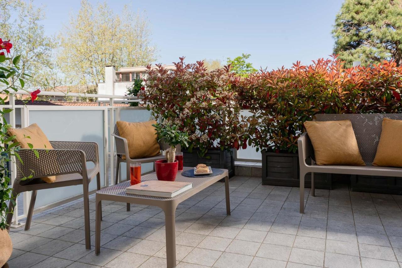 Nido Suite & Apartments Чезенатико Экстерьер фото