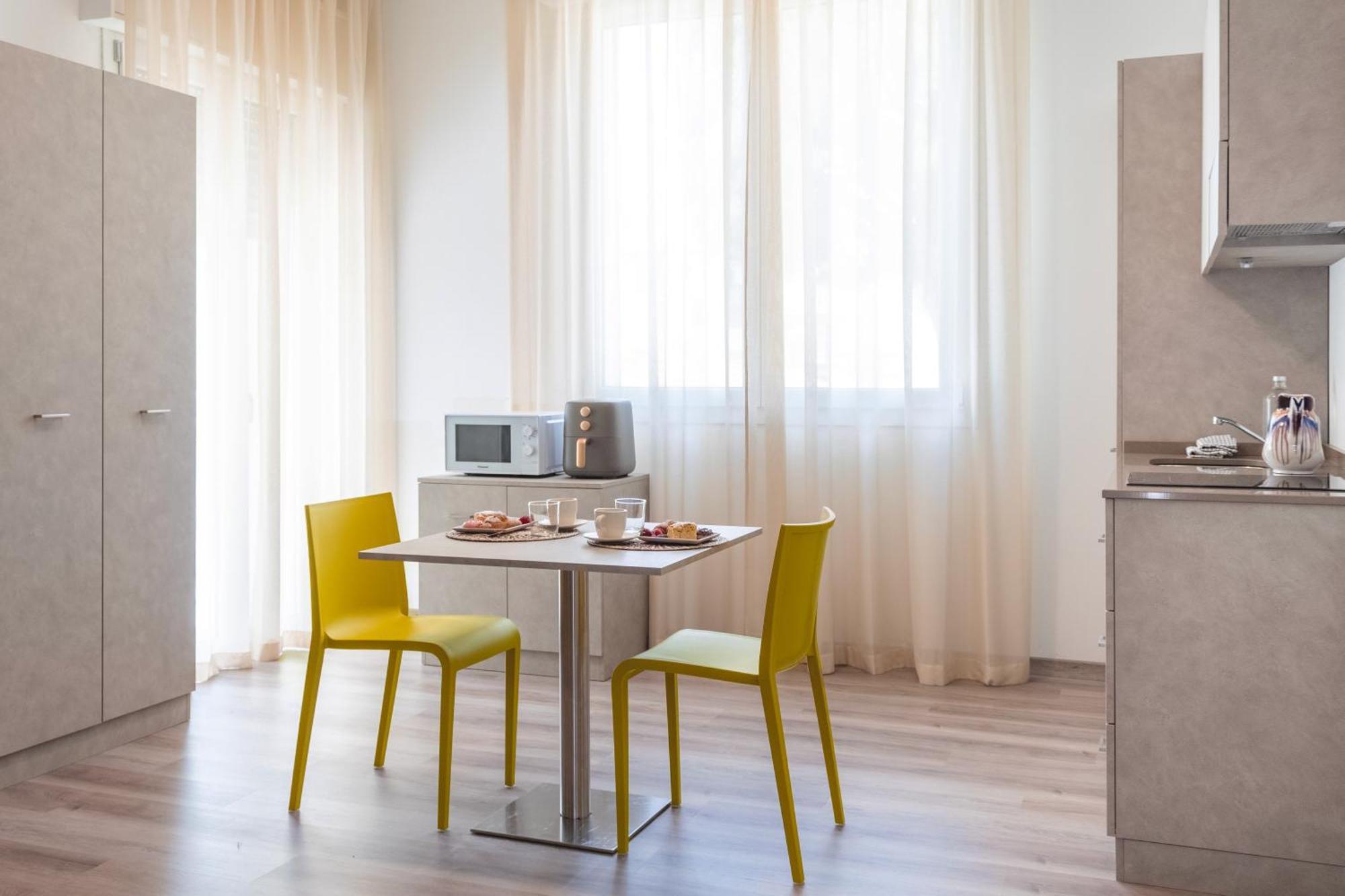 Nido Suite & Apartments Чезенатико Экстерьер фото